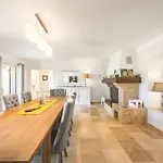 Charming In With Sea View And Swimming Pool Villa